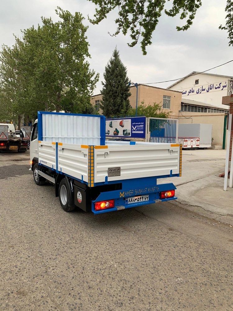 راهنمای انتخاب اتاق بار برای رانندگان تازهکار؛ از صفر تا خرید اولین اتاق بار 2 راهنمای انتخاب اتاق بار