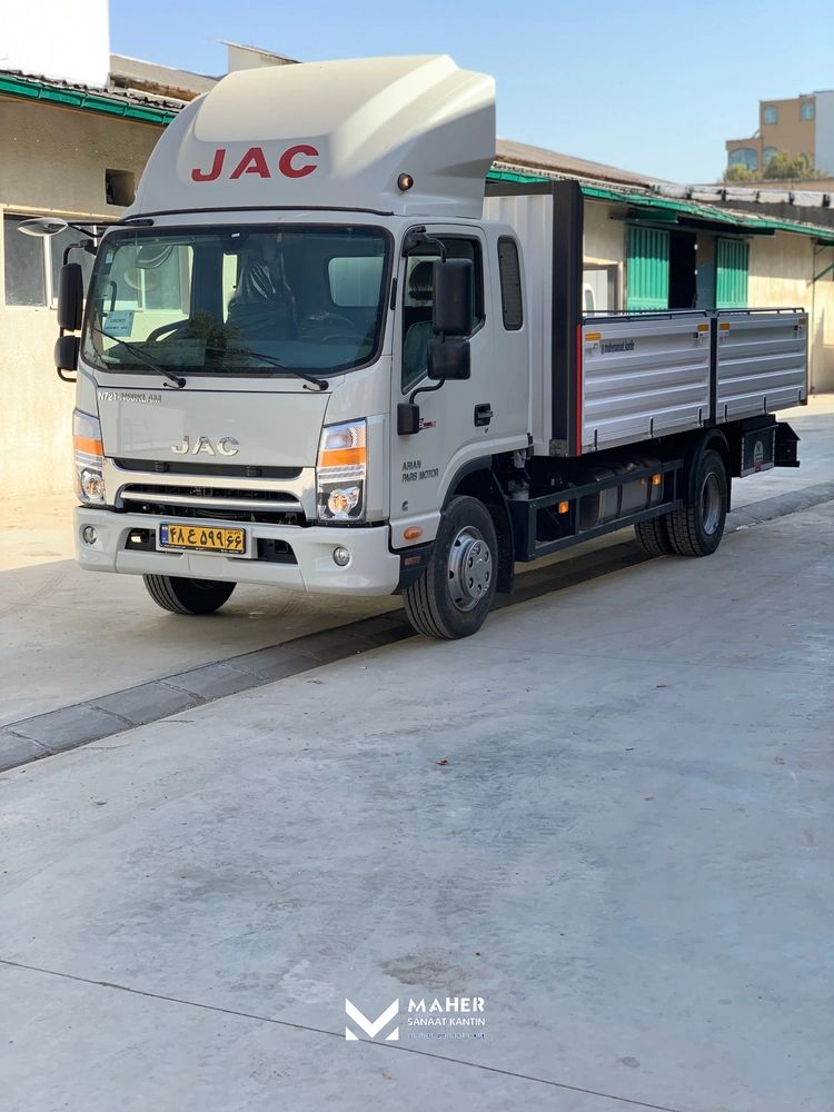 مقایسه اتاق بار کامیونت سبک و سنگین ماهر صنعت